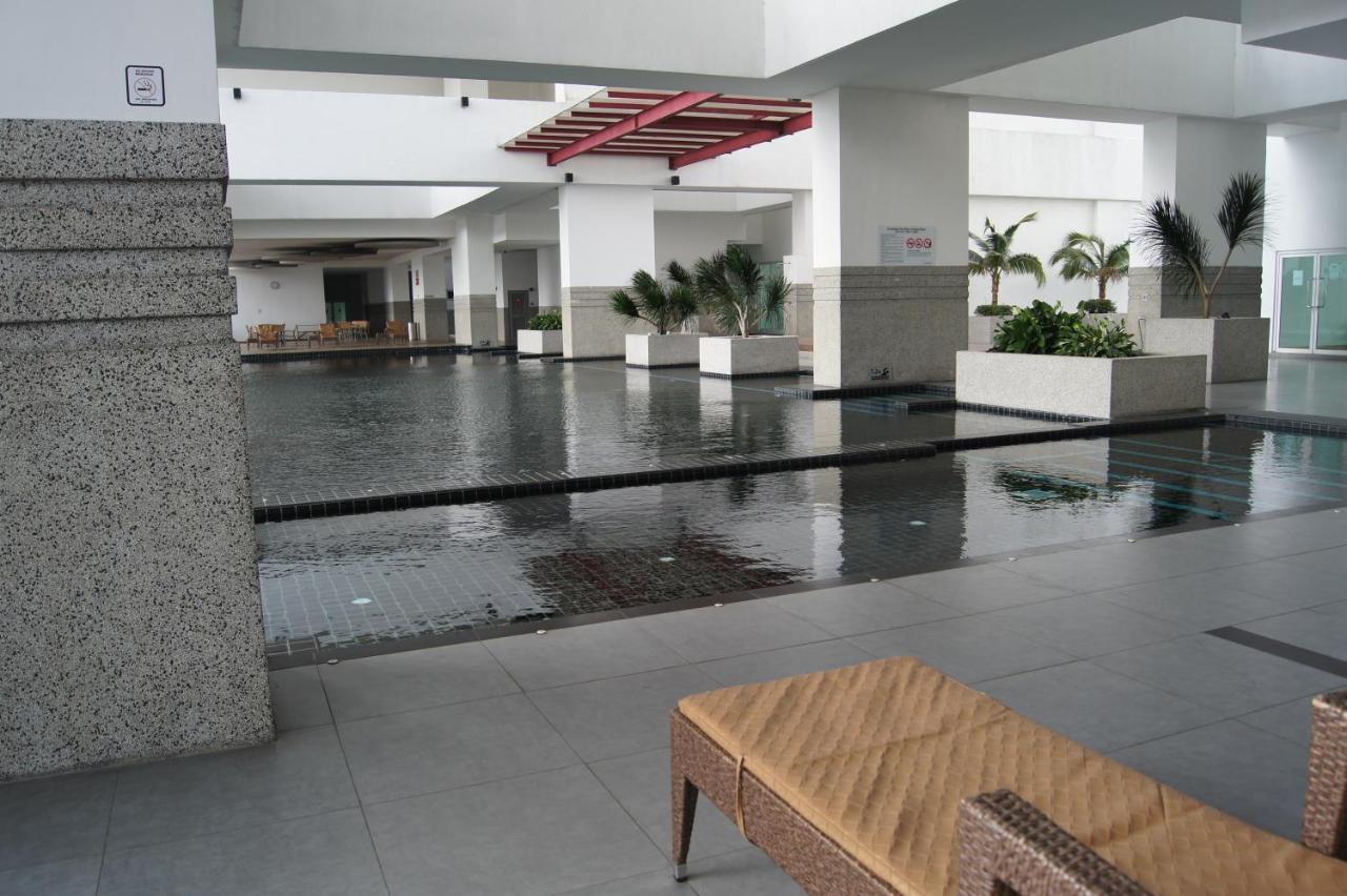 ทวิน แกแล็กซี สวีท บาย ไอโคนิค บลิส Hotel ยะโฮร์บาห์รู ภายนอก รูปภาพ