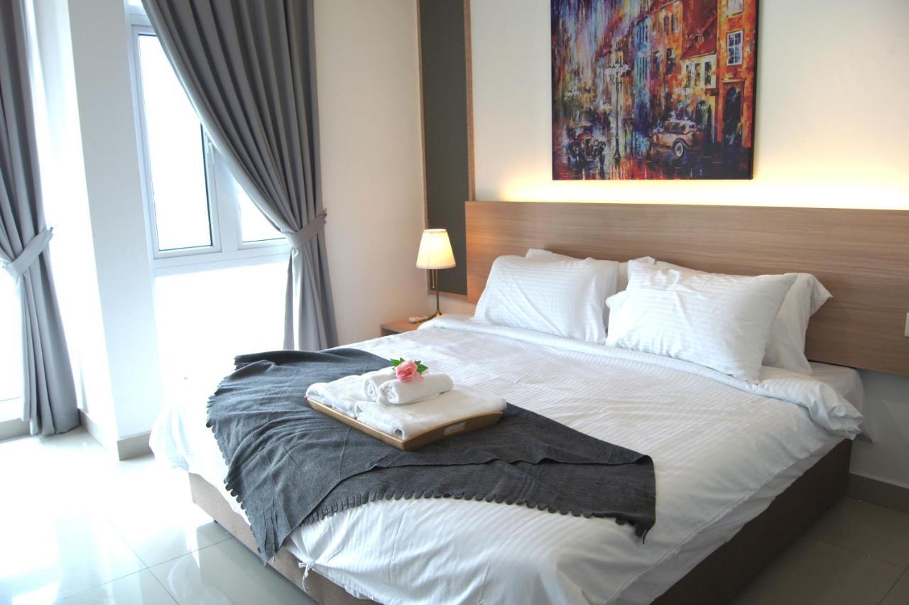 ทวิน แกแล็กซี สวีท บาย ไอโคนิค บลิส Hotel ยะโฮร์บาห์รู ภายนอก รูปภาพ