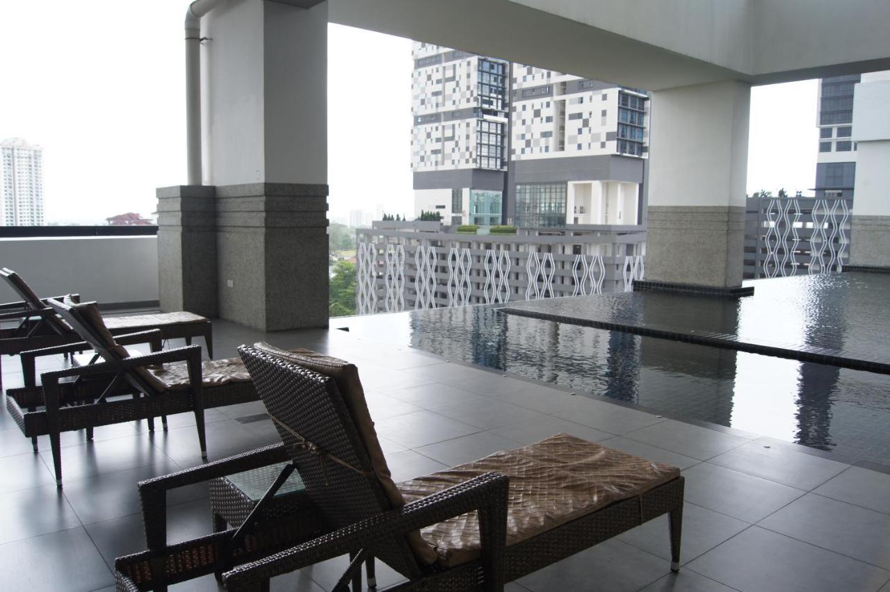 ทวิน แกแล็กซี สวีท บาย ไอโคนิค บลิส Hotel ยะโฮร์บาห์รู ภายนอก รูปภาพ